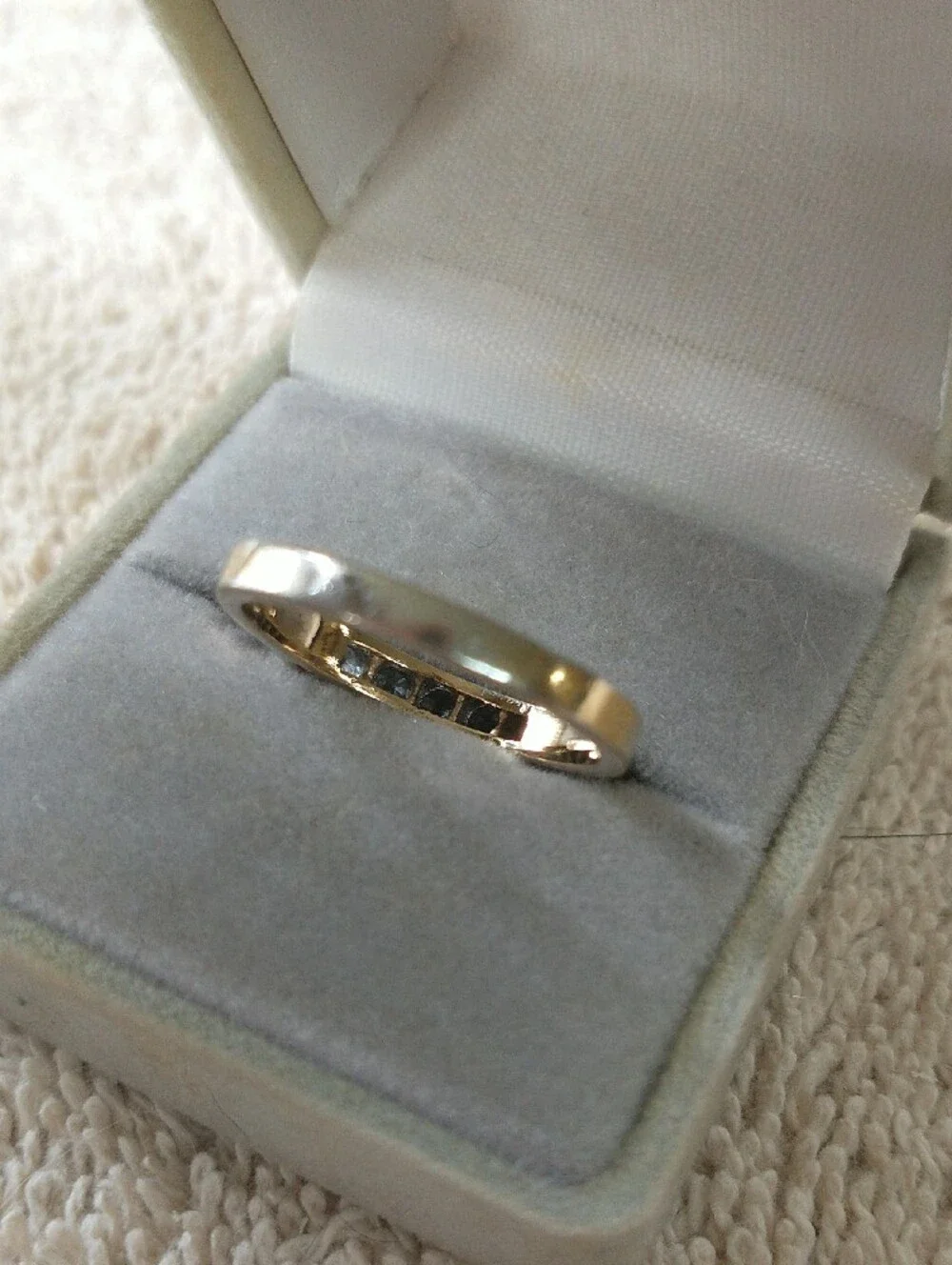 14k Solid Gold Wedding Band With Diamonds